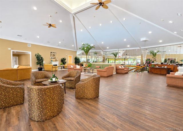 305 Brettonwoods Drive, Coram, NY 11727