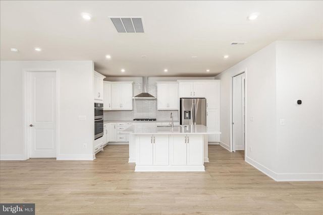 114 WEBSTER CT, Winchester, VA 22603