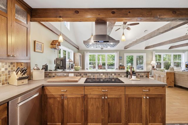 7181 W 192nd Avenue, Eden Prairie, MN 55346
