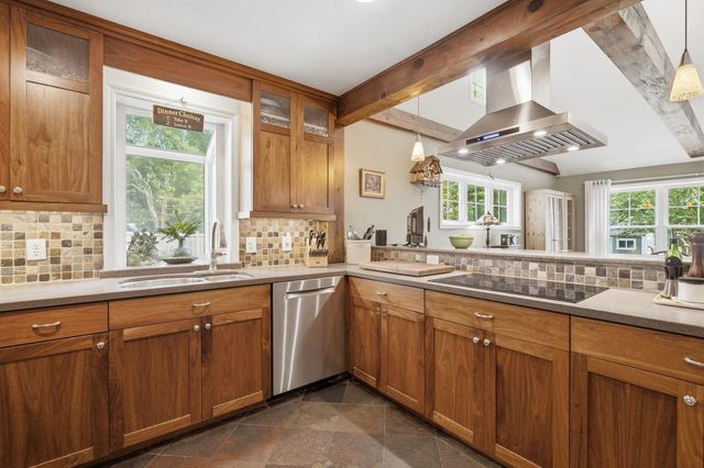 7181 W 192nd Avenue, Eden Prairie, MN 55346