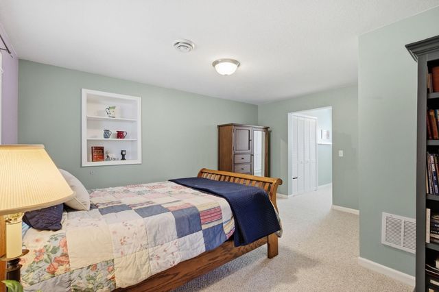 7181 W 192nd Avenue, Eden Prairie, MN 55346