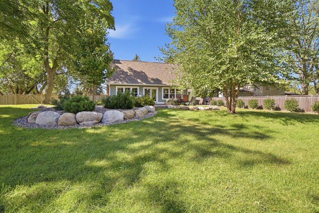 7181 W 192nd Avenue, Eden Prairie, MN 55346