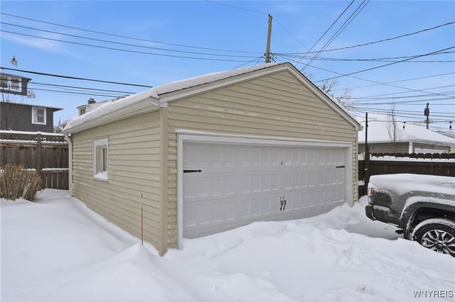 747 Tacoma Avenue, Buffalo, NY 14216