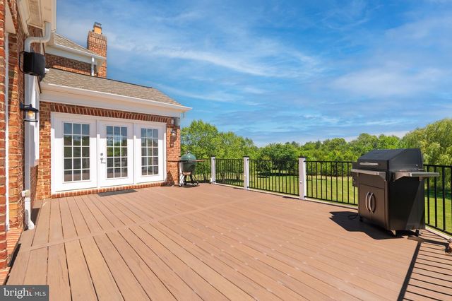 20882 MCINTOSH PL, Leesburg, VA 20175