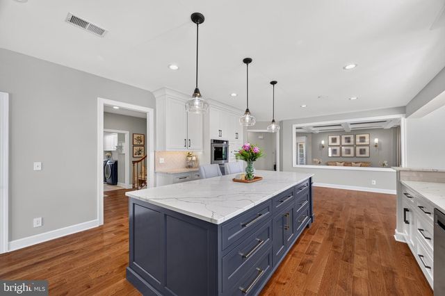 20882 MCINTOSH PL, Leesburg, VA 20175