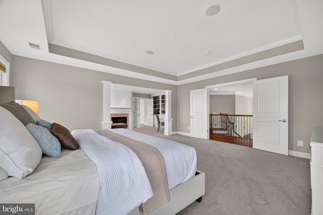 20882 MCINTOSH PL, Leesburg, VA 20175
