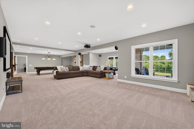 20882 MCINTOSH PL, Leesburg, VA 20175