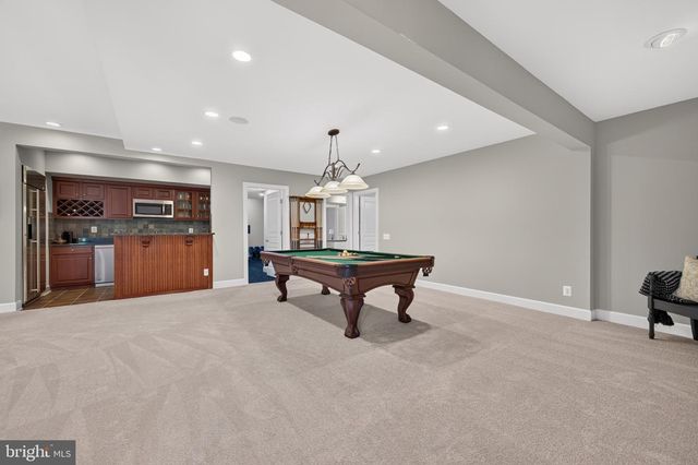 20882 MCINTOSH PL, Leesburg, VA 20175