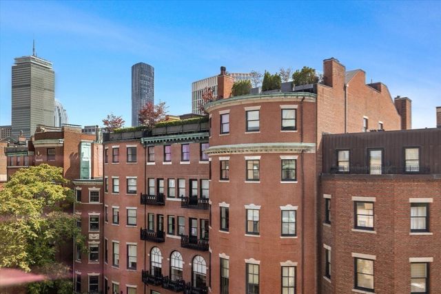 10 Charlesgate E 502, Boston, MA 02215