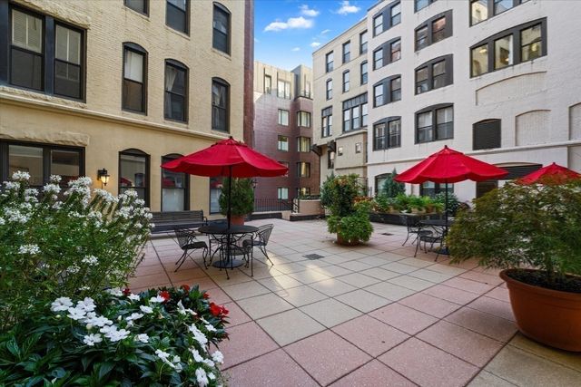 10 Charlesgate E 502, Boston, MA 02215