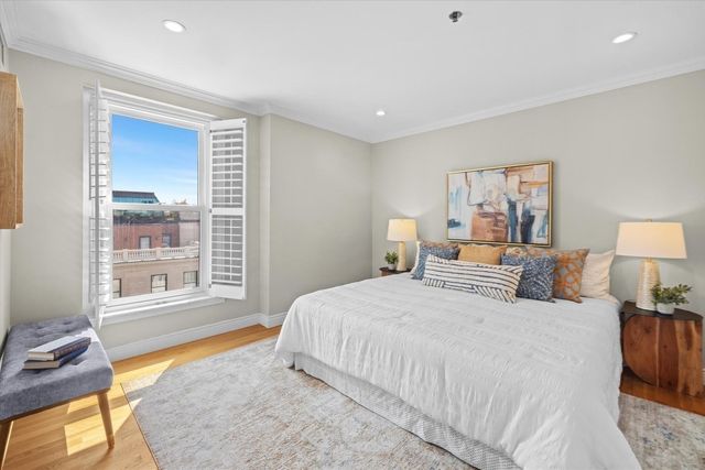 10 Charlesgate E 502, Boston, MA 02215