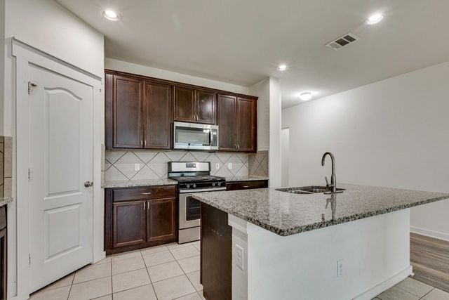 5057 Cathy Drive, Forney, TX 75126