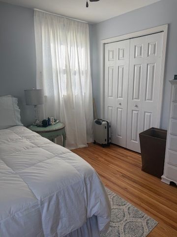 100 Hull Ln, Hendersonville, TN 37075