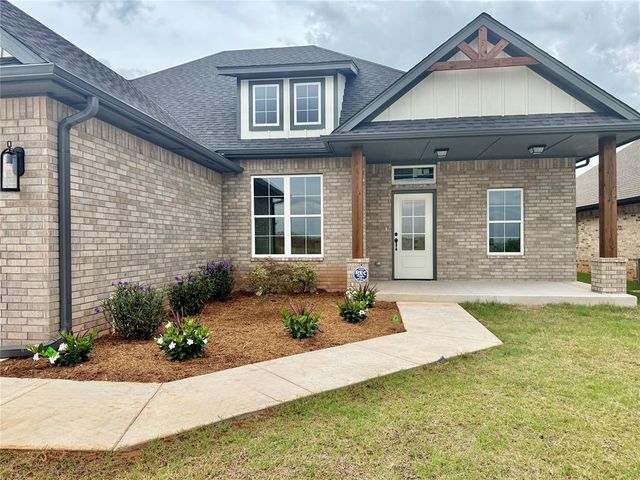 10500 SW 50th Street, Mustang, OK 73064