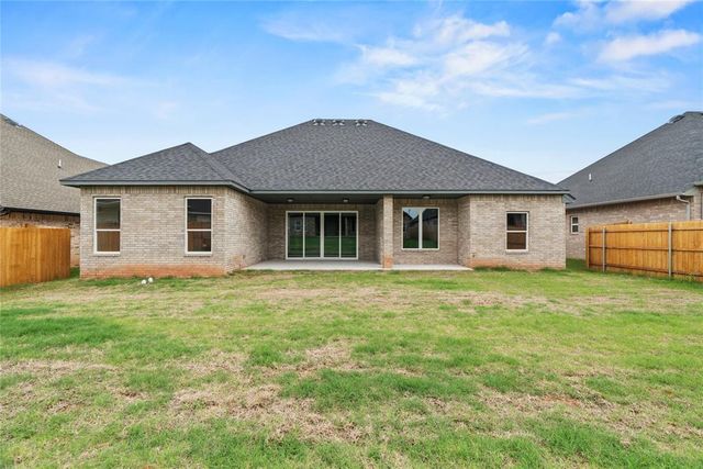 10500 SW 50th Street, Mustang, OK 73064