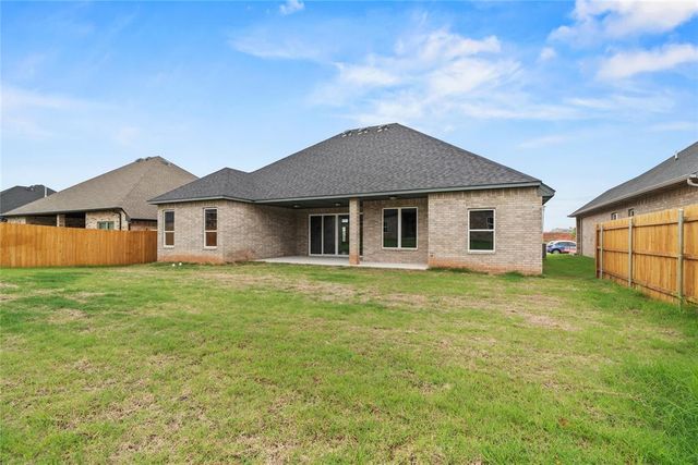 10500 SW 50th Street, Mustang, OK 73064