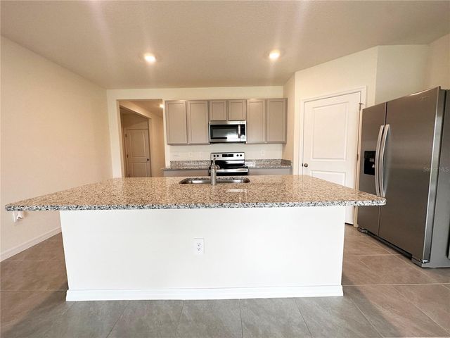 5105 VECCHIO COURT, Bradenton, FL 34211