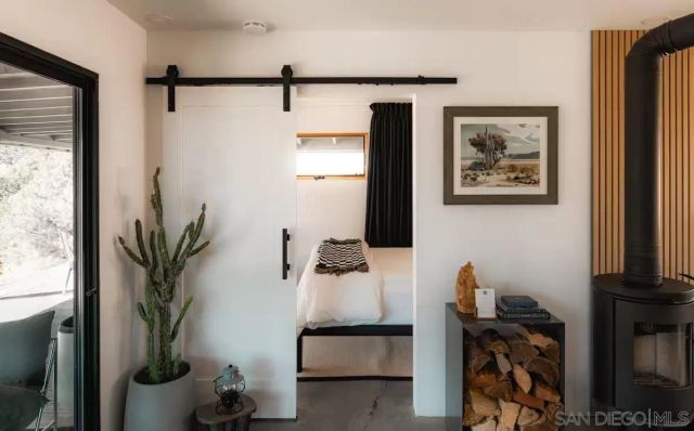 48311 Burns Canyon Rd, Pioneertown, CA 92268