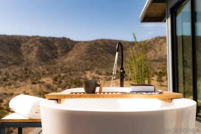 48311 Burns Canyon Rd, Pioneertown, CA 92268