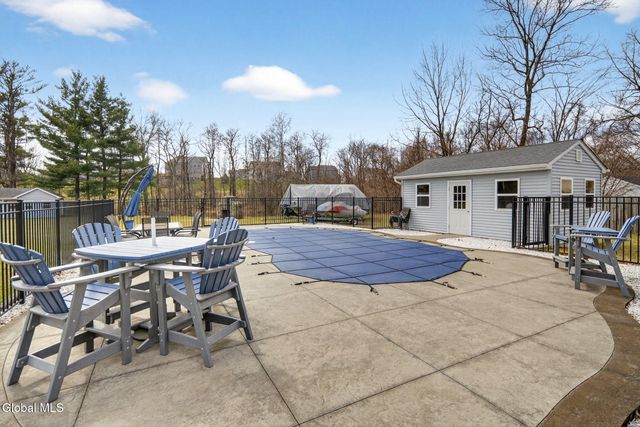 187 Lape Road, North Greenbush, NY 12144