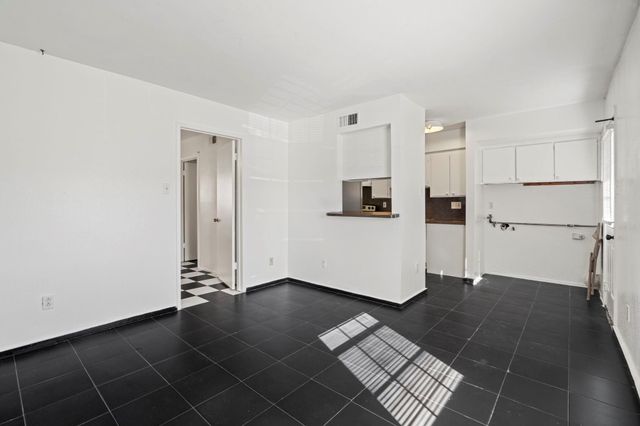 9303 Hammerly Boulevard 1002, Houston, TX 77080