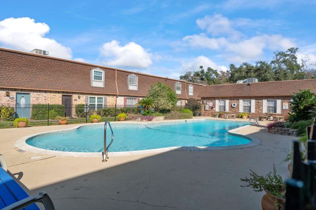 9303 Hammerly Boulevard 1002, Houston, TX 77080