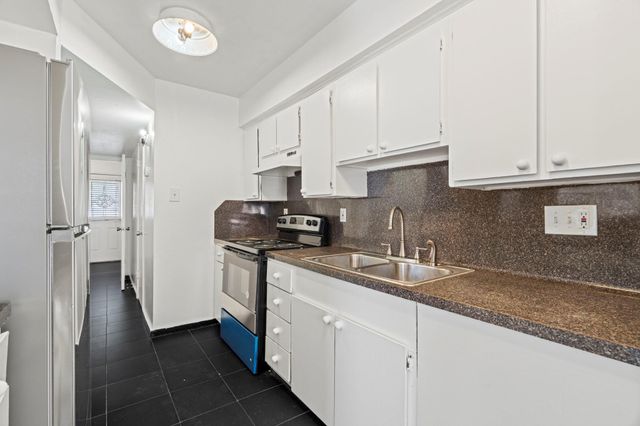 9303 Hammerly Boulevard 1002, Houston, TX 77080