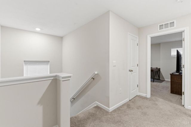 5049 Lakeview Drive, Hamilton Twp, OH 45152