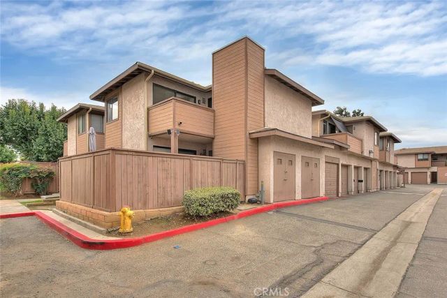 1333 Massachusetts Avenue 201, Riverside, CA 92507