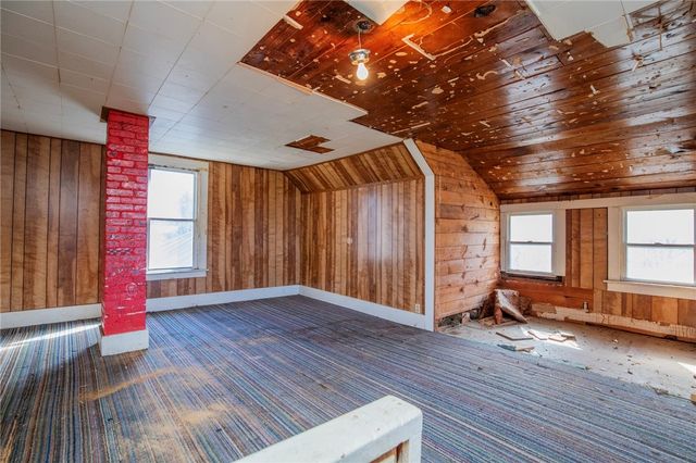 407 N Pittman Street, Prairie Grove, AR 72753