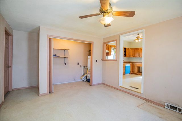 407 N Pittman Street, Prairie Grove, AR 72753