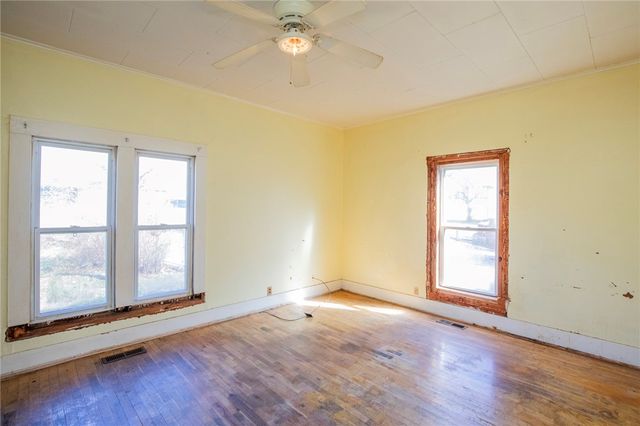 407 N Pittman Street, Prairie Grove, AR 72753