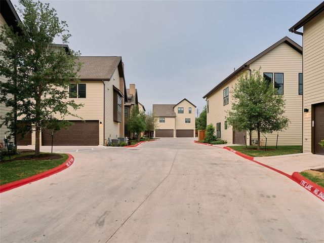 2209 Woodland Ave 201, Austin, TX 78741