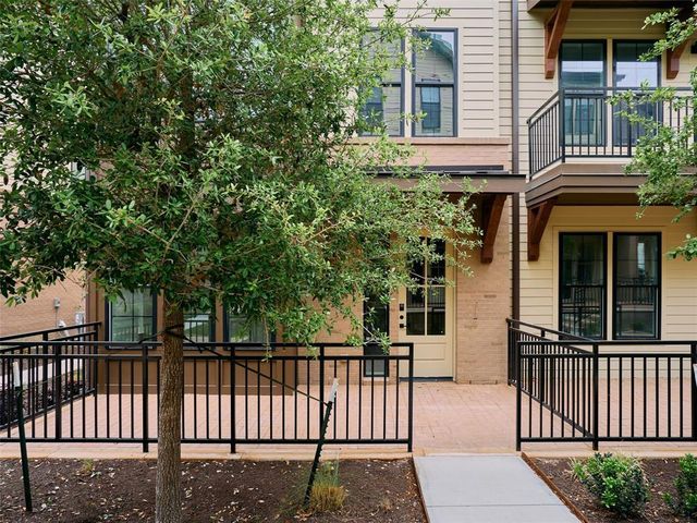 2209 Woodland Ave 201, Austin, TX 78741