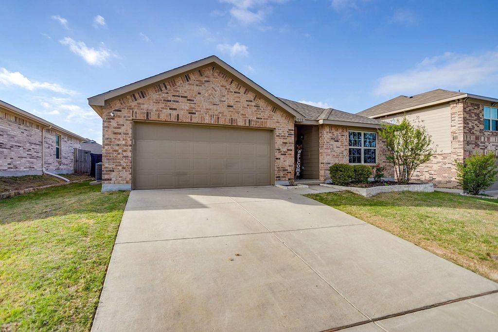 3033 Whitetail Chase Drive, Fort Worth, TX 76108 — photo 2