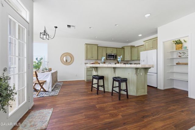 20450 Clubview Court, Tehachapi, CA 93561