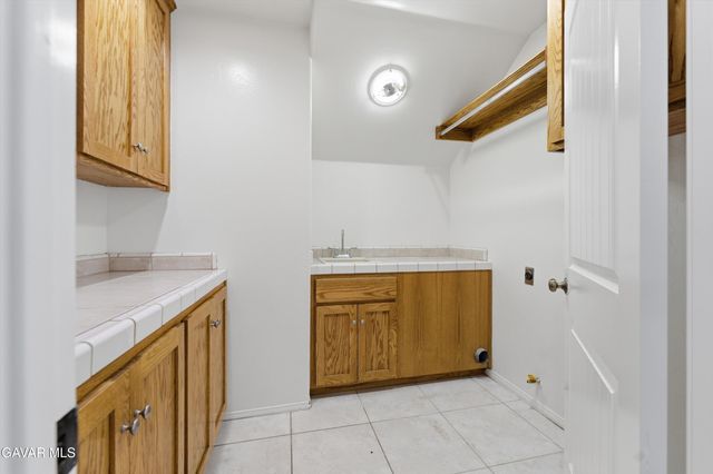 20450 Clubview Court, Tehachapi, CA 93561