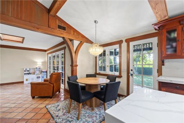 2293 Bonnie Brae, Claremont, CA 91711