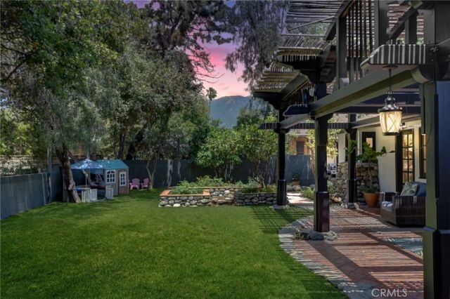 2293 Bonnie Brae, Claremont, CA 91711