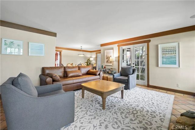 2293 Bonnie Brae, Claremont, CA 91711