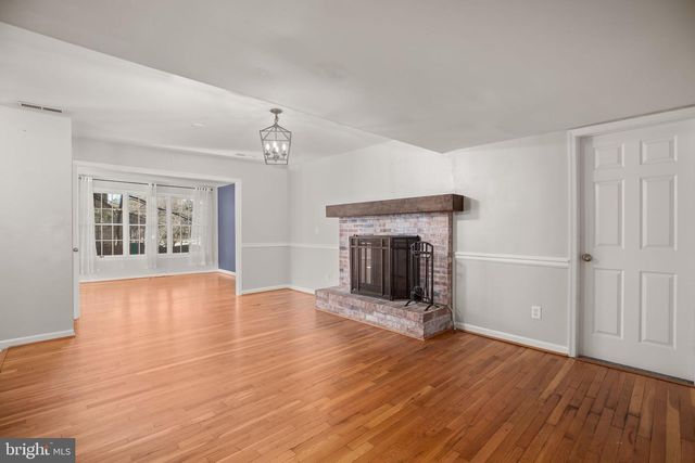 11908 KENNEDY LN, Fredericksburg, VA 22407