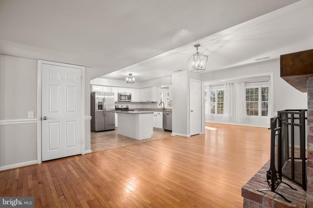 11908 KENNEDY LN, Fredericksburg, VA 22407