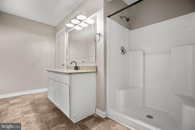 11908 KENNEDY LN, Fredericksburg, VA 22407