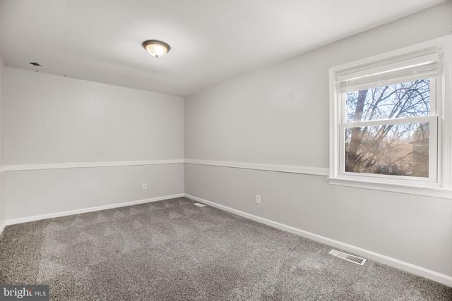 11908 KENNEDY LN, Fredericksburg, VA 22407