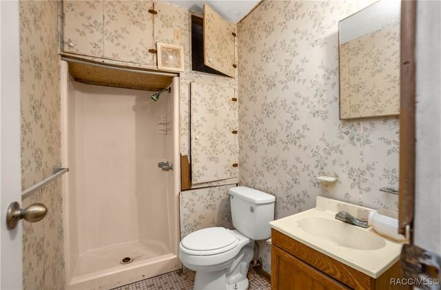 2424 N Junglecamp Road, Inverness, FL 34453