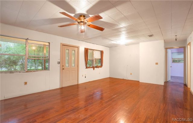 2424 N Junglecamp Road, Inverness, FL 34453