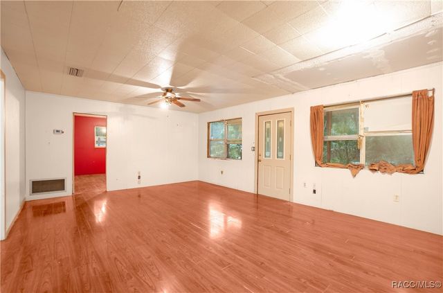 2424 N Junglecamp Road, Inverness, FL 34453