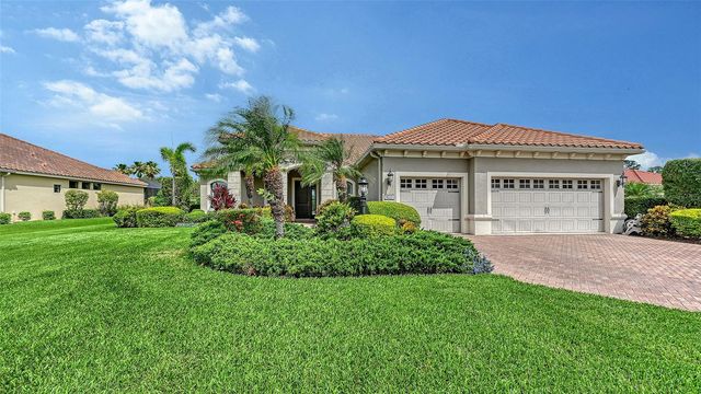 8215 LARKSPUR CIRCLE, Sarasota, FL 34241