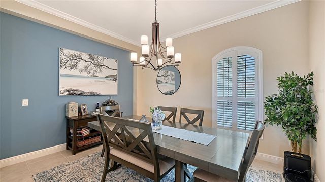 8215 LARKSPUR CIRCLE, Sarasota, FL 34241