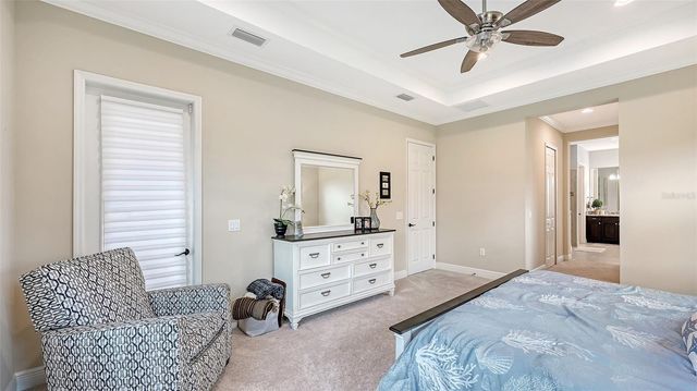 8215 LARKSPUR CIRCLE, Sarasota, FL 34241